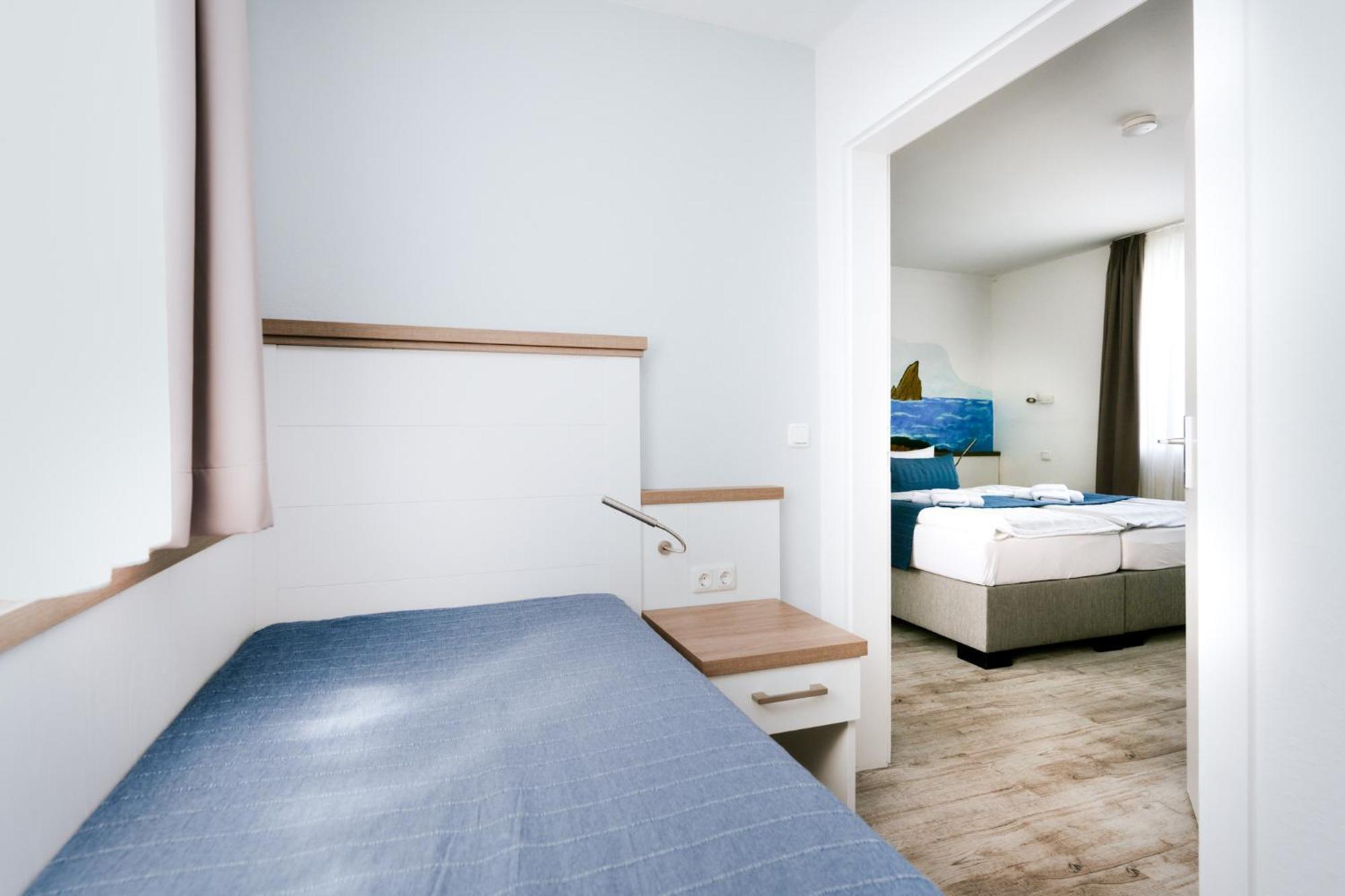 Hotel Zur Seemöwe Kirchdorf  Zimmer foto